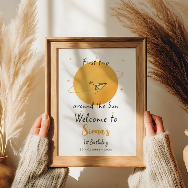 First Trip Around The Sun Paper Airplane Birthday Poster (Skapare uppladdad)