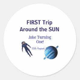 First trip around the sun planet astronaut birthda runt klistermärke