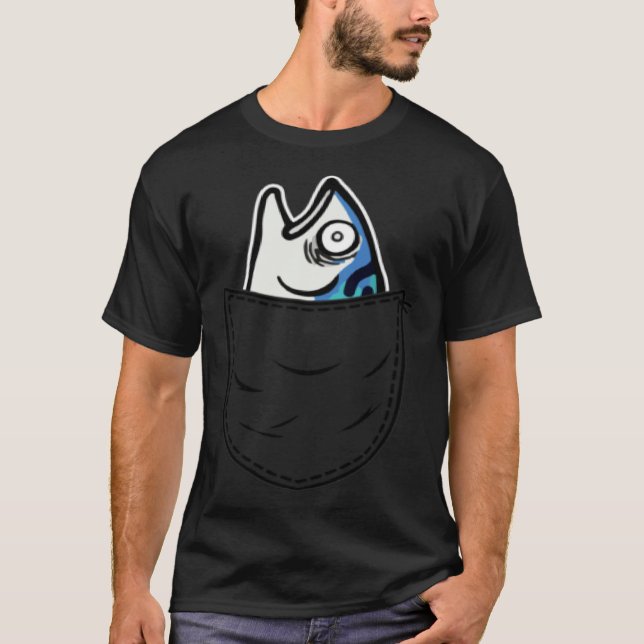Fish in Pocket Meme Animal T Shirt (Framsida)