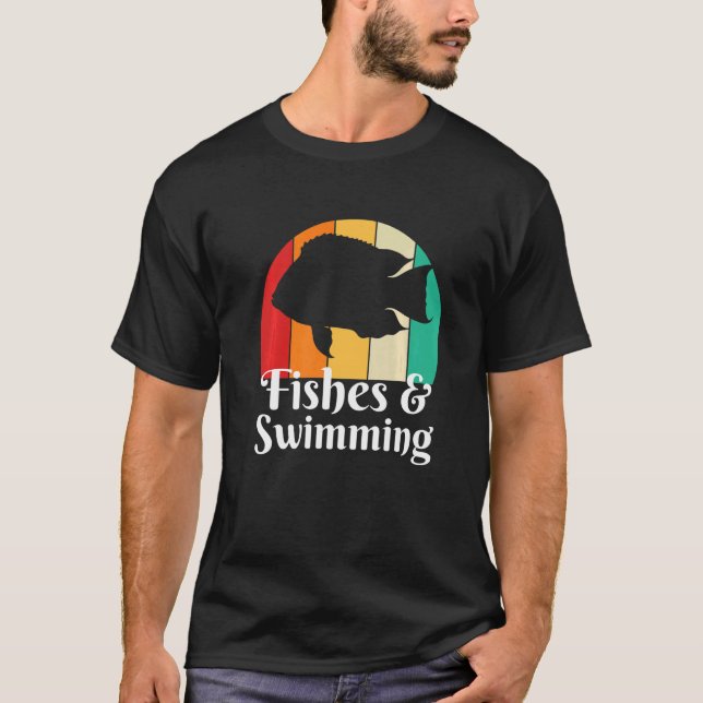 Fishes And Swimming   T Shirt (Framsida)