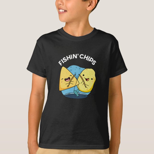 Fishin chip Funny Food Pun Mörk BG T Shirt (Framsida)