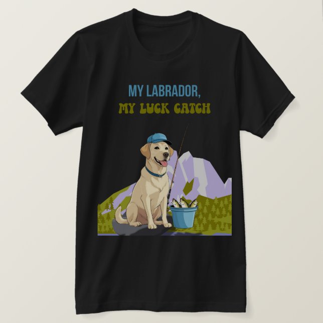 Fishing Buddy – Labrador Retriever Edition T Shirt (Design framsida)