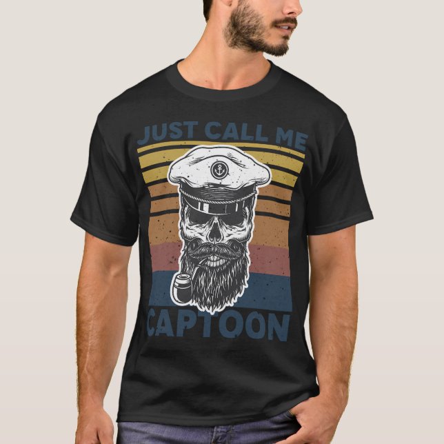 Fisk fisk av döden Med rosor på botten av T Shirt (Framsida)