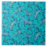 FISK OCH ALGER I AQUA BLUE Art nouveau Mönster Kakelplatta<br><div class="desc">Fiske och alger i blåturkos i akvarium. Bulgan Luminis digitala framställning baserad på mönster från djur i Art nouveau.</div>