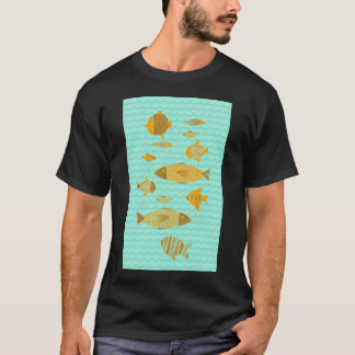 Fisk som simmar i ett blått hav t shirt