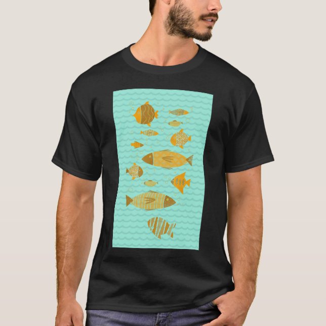 Fisk som simmar i ett blått hav t shirt (Framsida)