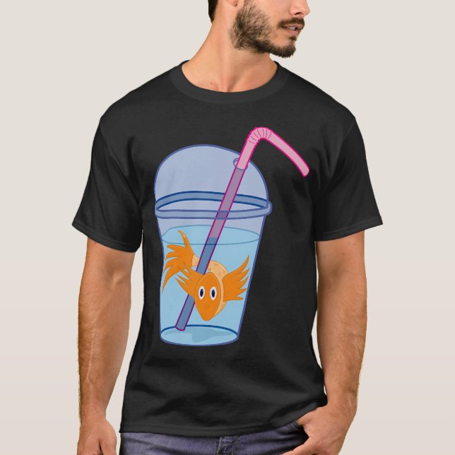 fisk som simmar i ett glas vatten t shirt (Framsida)