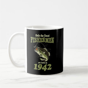 Fiskare som fiskar 80:e födelsedagen föds in kaffemugg