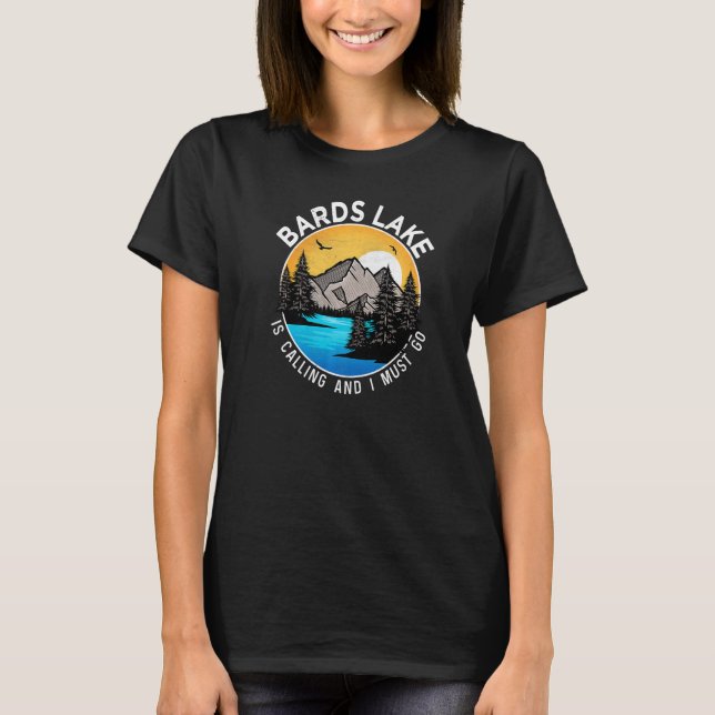 Fiske Båtliv Camping  Lakeview Bards Lake T Shirt (Framsida)