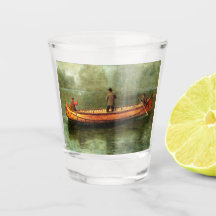 Fiske från kanot (fiskare i träbåt)