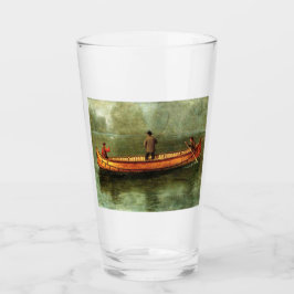 Fiske från kanot (fiskare i träbåt) glaskopp