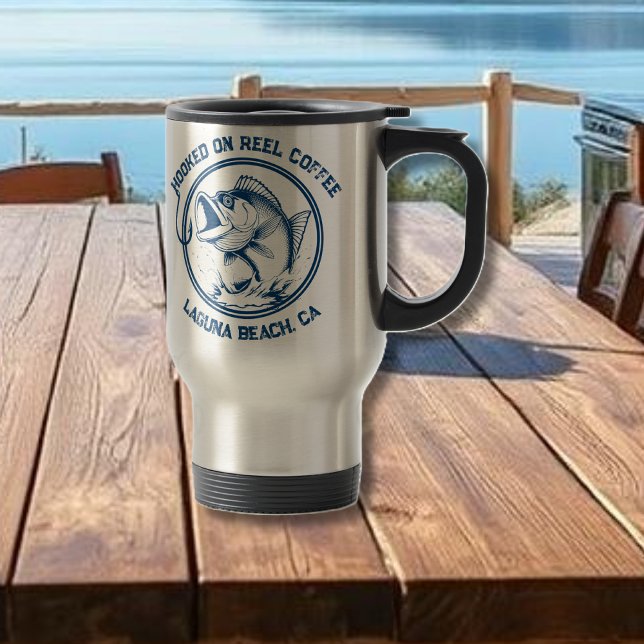 Fiske-funny-hokt på rullkaffe resemugg (Fish-Funny Travel Mug-Hooked on Reel Coffee-Fisherman Core)