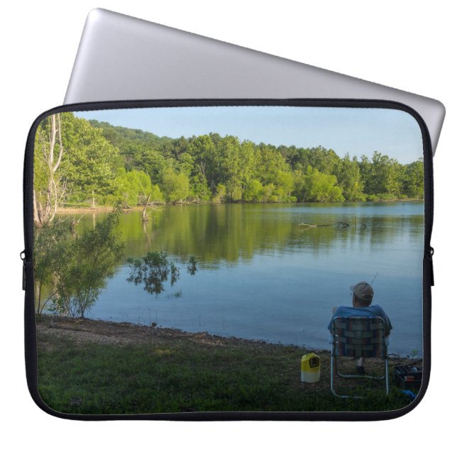 Fiske på morgonen laptop sleeve (Framsidan)