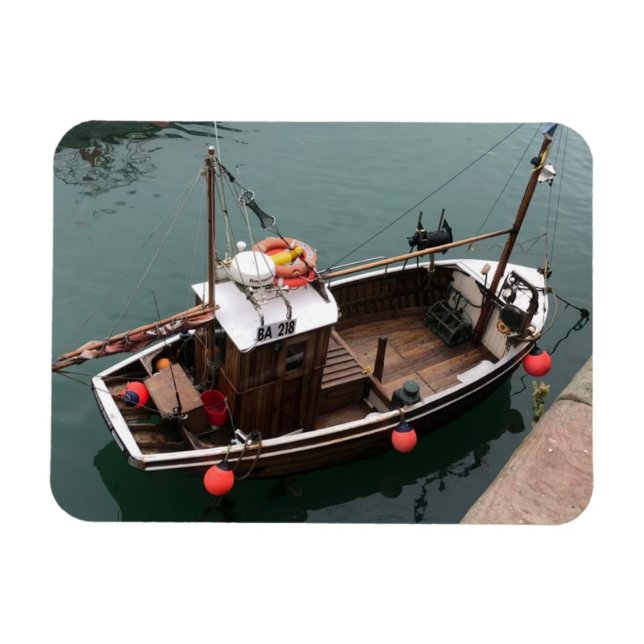 Fiskebåt i Portpatrick hamn, Wigtownshire Magnet (Horisontell)