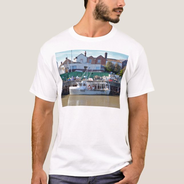 Fiskebåt YH 34 T-shirt (Framsida)