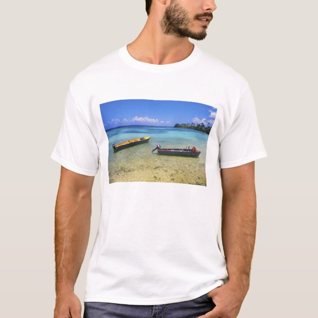 Fiskebåtar, Boston Beach, Port Antonio. T-shirt (Framsida)