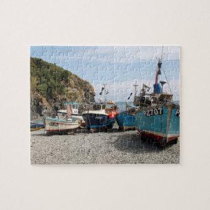 Fiskebåtar Cadgwith Cornwall England Pussel