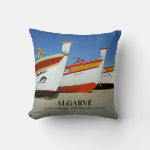 Fiskebåtar på Algarve's Beach Photo Kudde