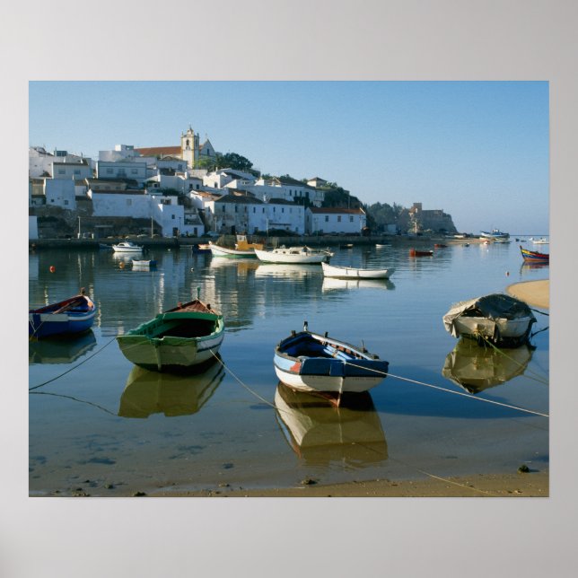 Fiskeby i Ferragudo, Algarve, Portugal Poster (Framsidan)