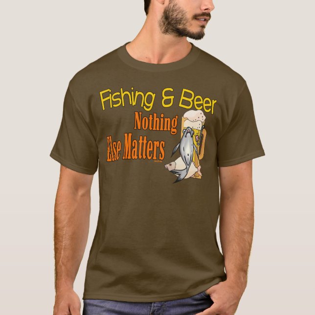 Fiskefartyg som fiskar efter Humor Tee Shirt (Framsida)