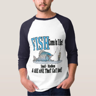 Fiskefartyg som fiskar i Humor 3 storlekar T-shirt