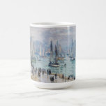 Fiskefartyg som Lämnar hamnen | Claude Monet Kaffemugg<br><div class="desc">Fiskebåtar Lämnande hamnen i Le Havre (1874) | Claude Monets fiskebåtar Lämnande hamnen Le Havre (1874) är ett mästerverk som fångar fiskebåtar som avgår från Le Havres hamn. Målningen visar Monets karakteristiska lösa borsverk, pulserande palett från färg och atmosfäriska effekter, vilket understryker den dynamiska interaktionen mellan ljus, vatten och himmel....</div>