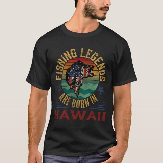 FISKELÄTTNINGAR ÄR FÖDDA I HAWAII T-Shirt (Framsida)