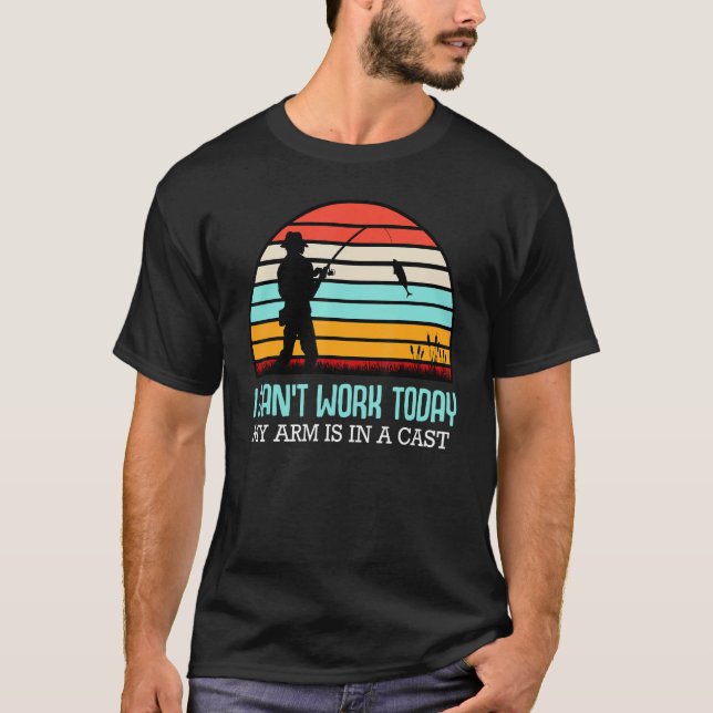 Fiskepassion Hobby Fisherman Humor vid Arm T Shirt (Framsida)