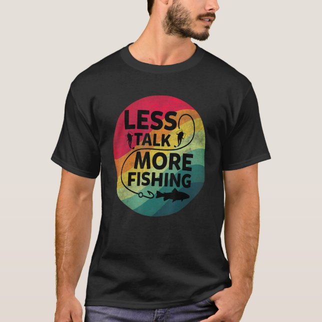 Fisketext Mindre prata mer om fiske T Shirt (Framsida)