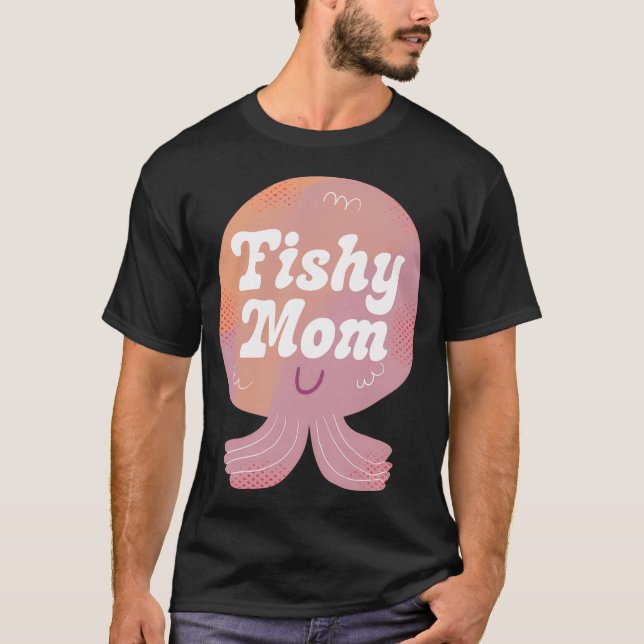 Fiskig Mamma-märke T Shirt (Framsida)