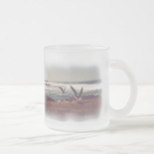 Fiskmås på det Kusten frostat glaset Mugg