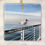 Fiskmås vid Hermosa Beach Julgransprydnad Keramik<br><div class="desc">En fiskmås-perches på piersträckan vid Hermosa Beach i Kalifornien.</div>