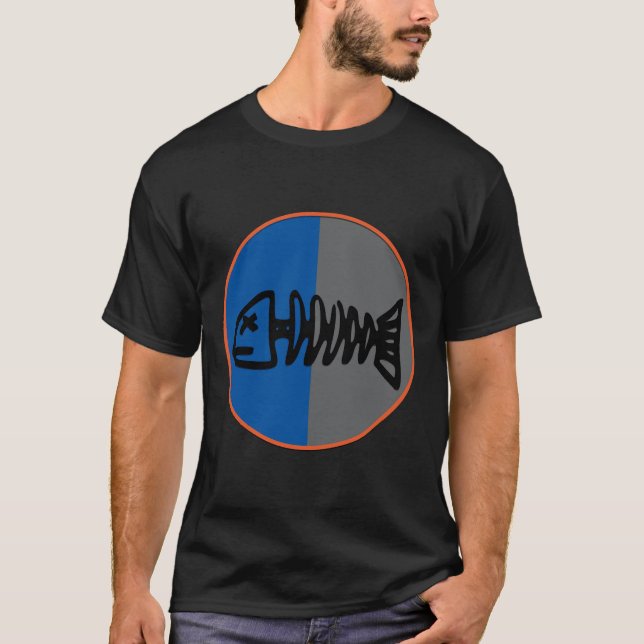 Fiskskal två i cirkel t shirt (Framsida)