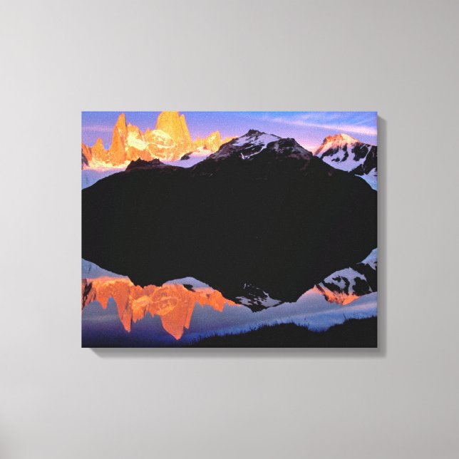 Fitz Roy Group reflekterade i Glace Sjöar Canvastryck (Framsida)