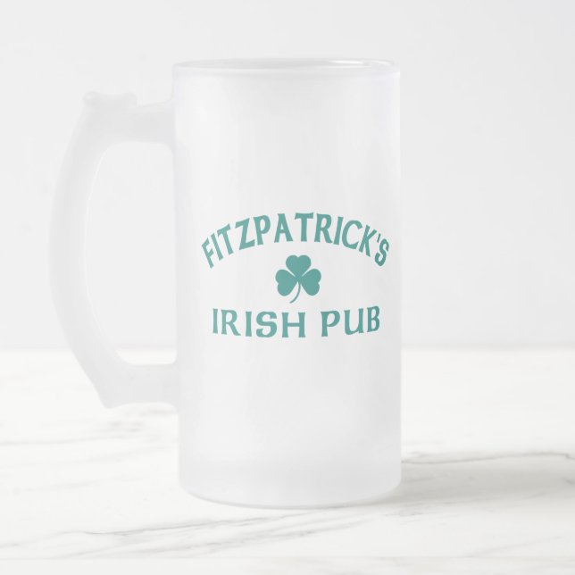 Fitzpatricks irländska pub  frostat ölglas (Vänster)