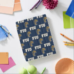 FIU-Pantrar Mönster iPad Skydd<br><div class="desc">Ta en titt på de här designerna från Florida Internationell Universiteten! Visa ditt FIU-pride med de här nya Universiteten-produkterna. De gör perfekten till gåvor till FIU student,  aluminium,  familj,  vän eller fläkt i ditt liv. Alla dessa Zazzle-produkter är anpassade med ditt namn,  klassår eller klubb. Gå till Panthers!</div>