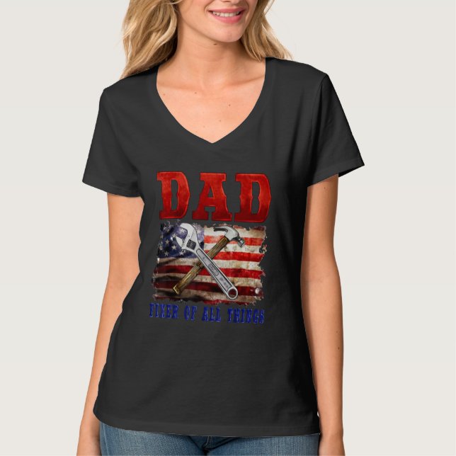 Fixer Of All Things  Handyman Mechanic Dad USA Fla T Shirt (Framsida)