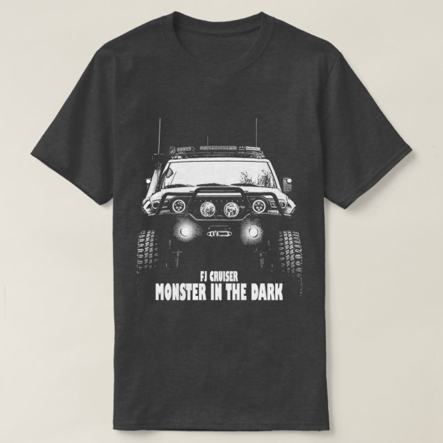 FJ Cruiser Monster i Mörken T Shirt (Design framsida)