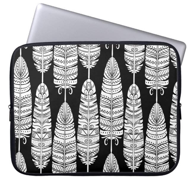 Fjäderfä: svart och vit mönster laptop fodral (Framsidan)
