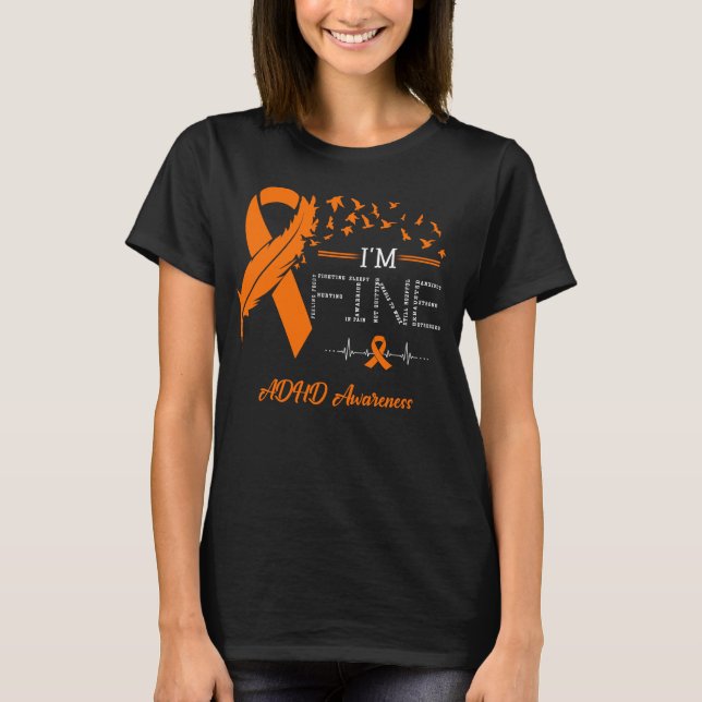 Fjäderfåglar I Bran ADHD Awareness T Shirt (Framsida)