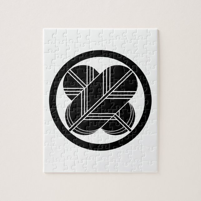 Fjädrar av hawk med fot i cirkel pussel (Vertikal)