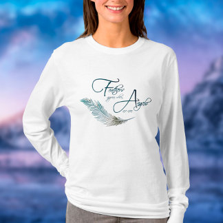 Fjädrar syns när änglar är nära t shirt