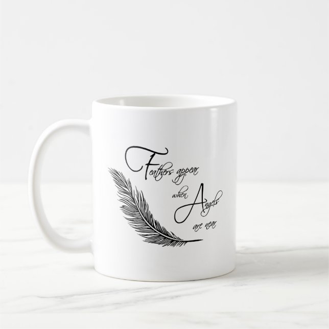 Fjädrar visas när Änglar är nära Kaffemugg (Vänster)