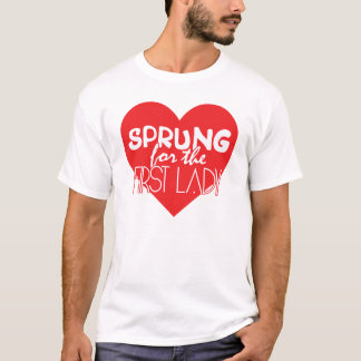 "Fjädrat utslagsplatsskjorta för för den första Tee Shirt