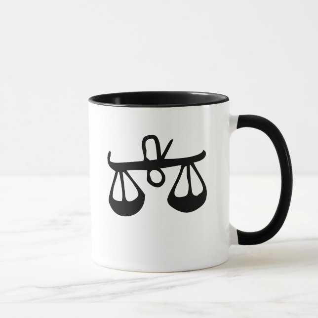 Fjäll av Jusice Mugg (Höger)