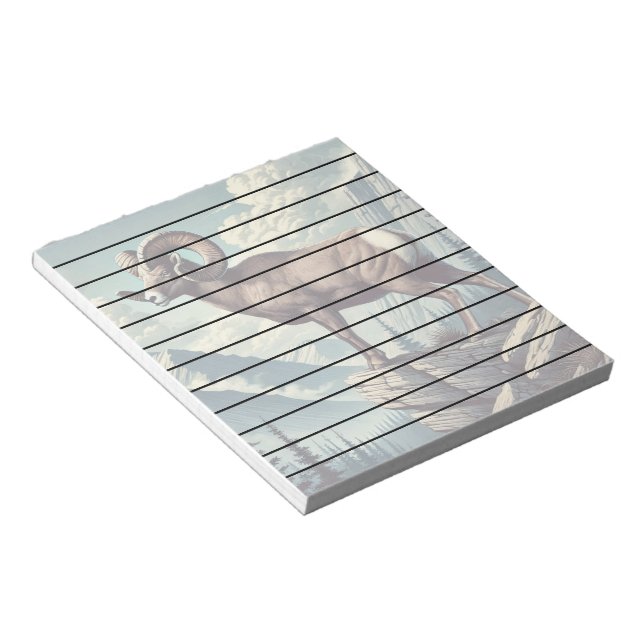 Fjällande får på Rocky Outcide Anteckningsblock (Vinklad)