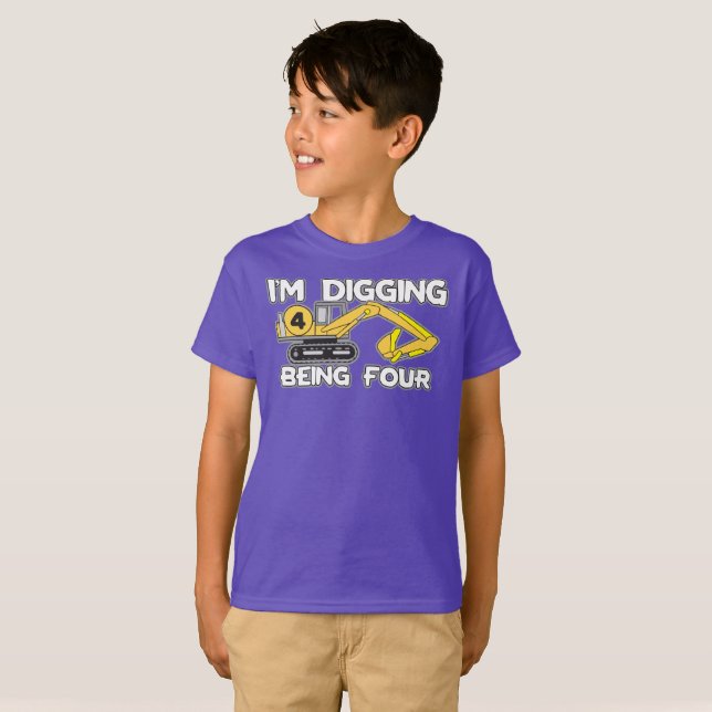 Fjärde födelsedagen jag Gräver är fyra T Shirt (Hel framsida)