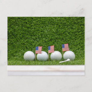 Fjärde juli golf boll med flagga Amerika i grönt Vykort