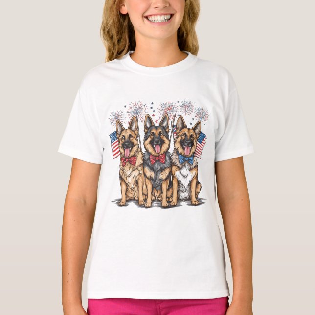 Fjärde juli Tyska shepherd Hundar T Shirt (Framsida)
