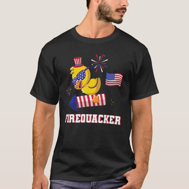 Fjärde juli: USA Patriotic Firecracker Rubber Du T Shirt (Framsida)